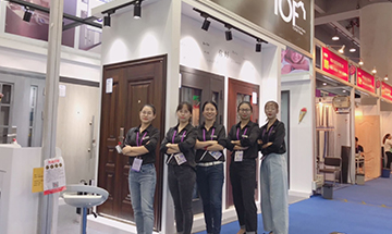 TOF DOOR met big buyer in Canton fair 